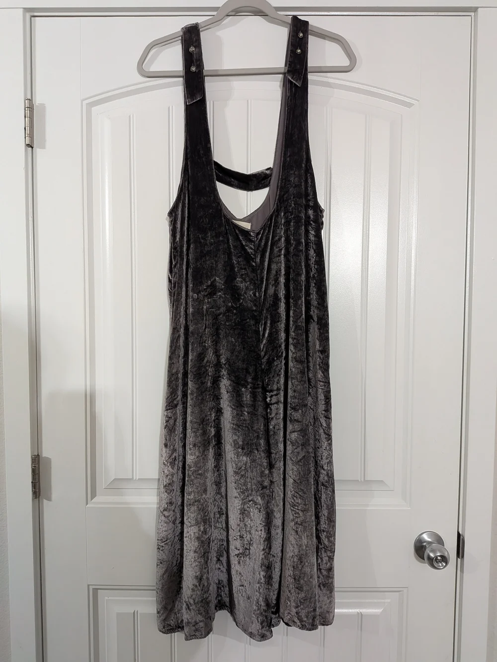 Anthropologie Maeve Silver Crushed Velvet Cropped Jumpsuit Overalls